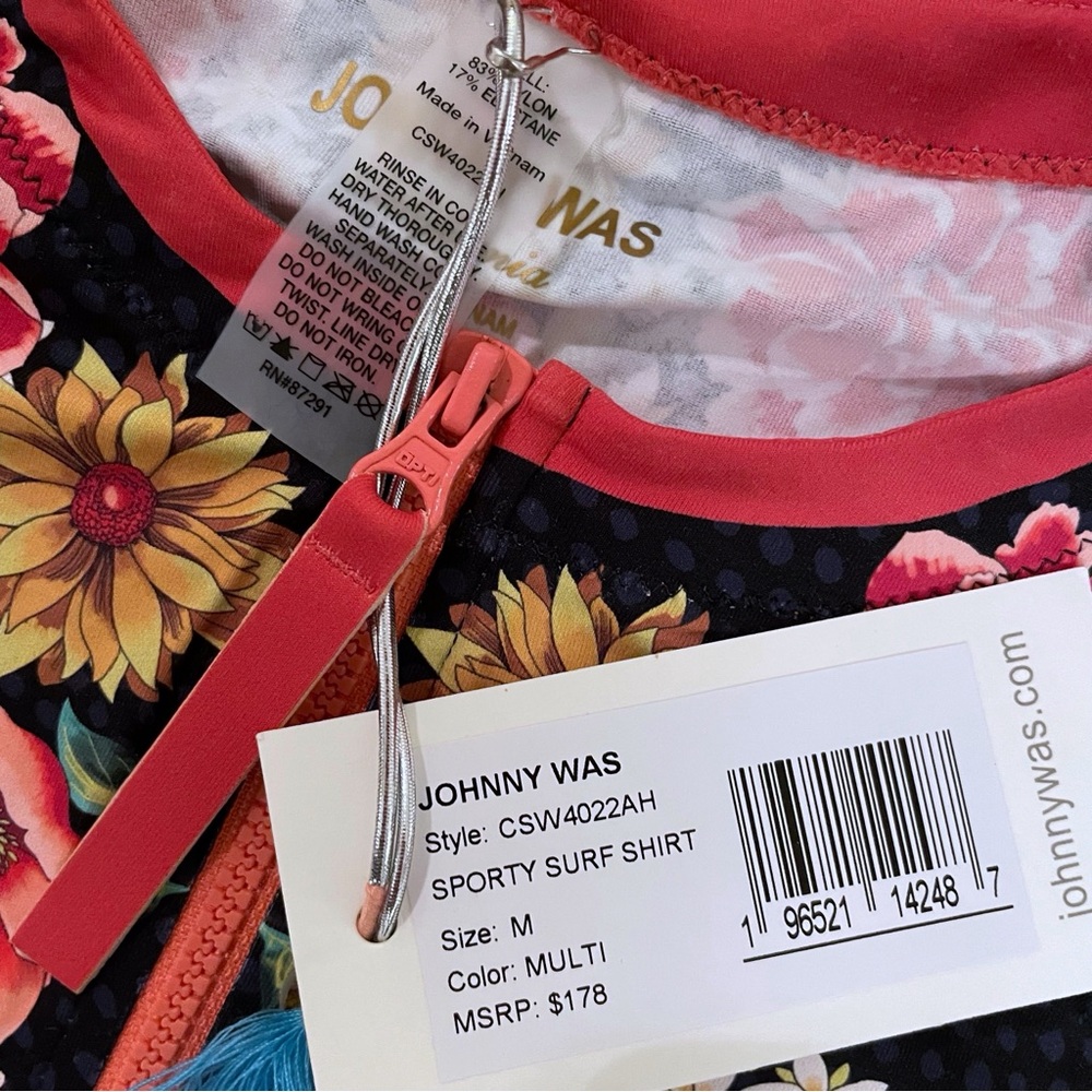 Johnny Was MIA Sporty Surf Shirt Floral Size Medium NWT and Box! - Picture 8 of 8